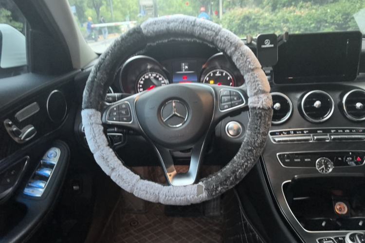 Used Mercedes-Benz C-Class 2015 Revised C 200 L Sport Edition Steering Wheel