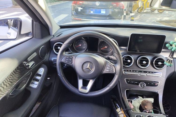 Used Mercedes-Benz C-Class 2015 Revised C 200 L Sport Edition Steering Wheel