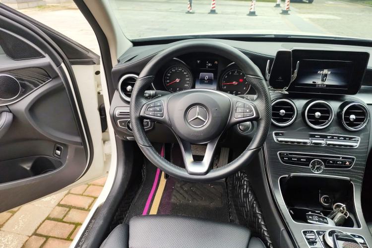 Used Mercedes-Benz C-Class 2015 C 180 L Sport Edition Steering Wheel