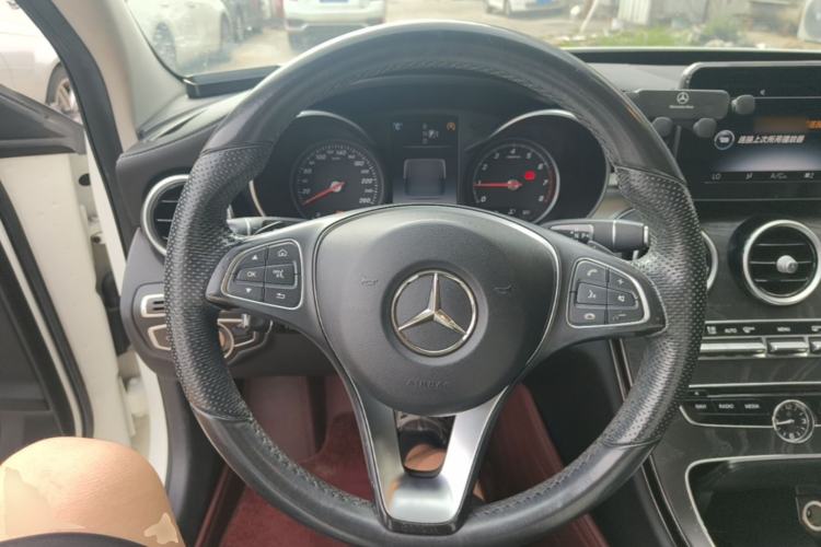 Used Mercedes-Benz C-Class 2015 C 200 L 4MATIC Sport Edition Steering Wheel