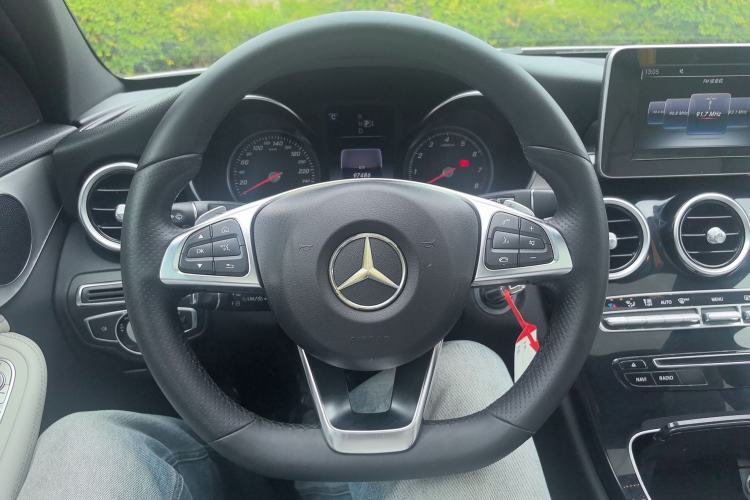 Used Mercedes-Benz C-Class 2015 C 200 Sport Edition 4MATIC Steering Wheel