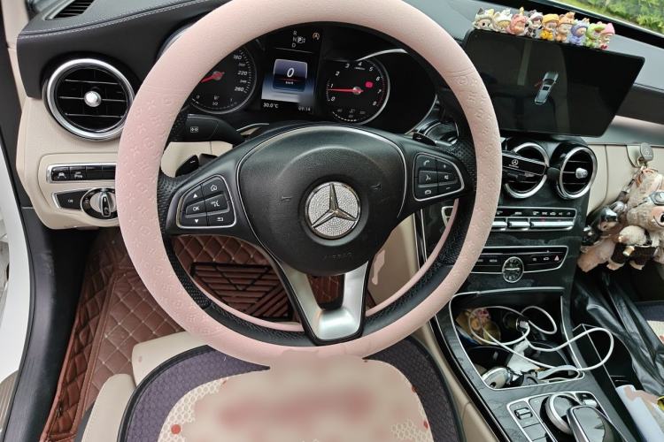 Used Mercedes-Benz C-Class 2015 C 260 L Sport Edition Steering Wheel