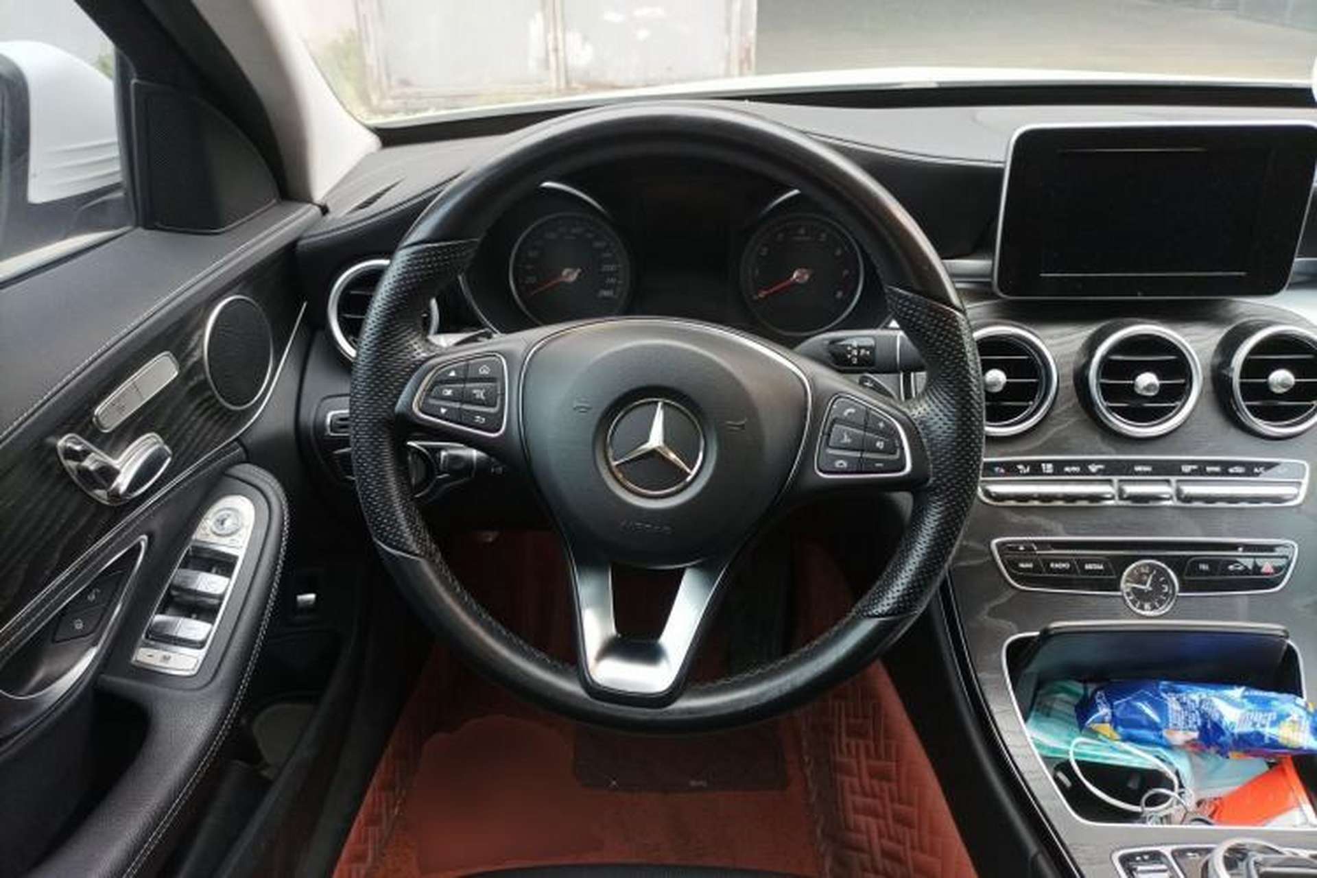 Used Mercedes-Benz C-Class 2015 Revised C 200 L Sport Edition Steering Wheel
