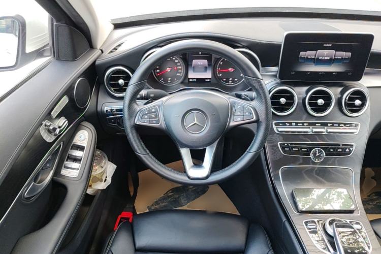 Used Mercedes-Benz C-Class 2015 C 260 L Sport Edition Steering Wheel