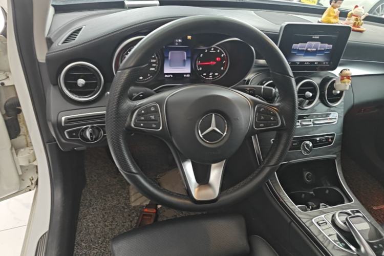 Used Mercedes-Benz C-Class 2015 Revised C 200 L Sport Edition Steering Wheel