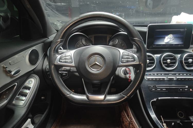 Used Mercedes-Benz C-Class 2015 C 200 Sport Edition 4MATIC Steering Wheel