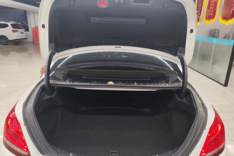 Used Mercedes-Benz C-Class 2015 Revised C 200 L Sport Edition Trunk