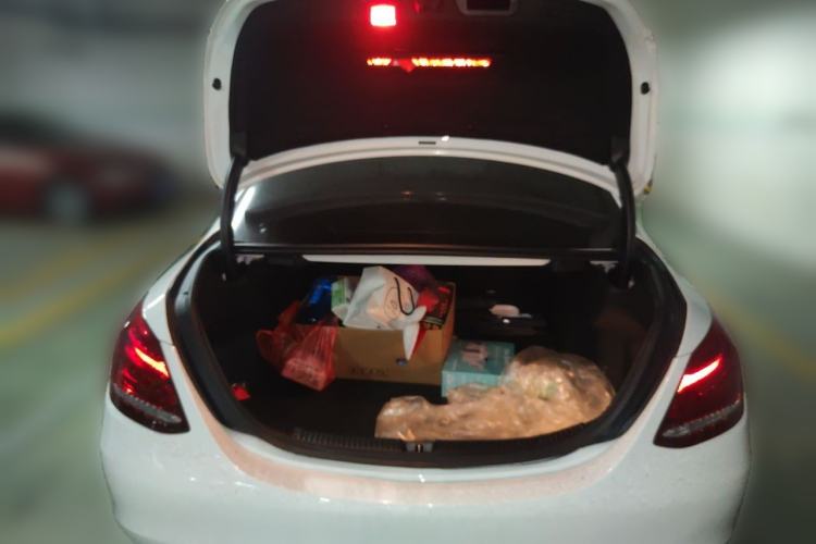 Used Mercedes-Benz C-Class 2015 C 200 L Trunk