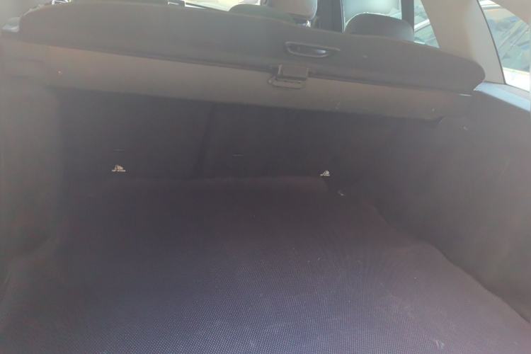 Used Mercedes-Benz C-Class 2015 C 200 station wagon Trunk