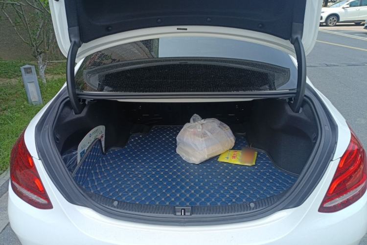 Used Mercedes-Benz C-Class 2015 C 200 Sport Edition 4MATIC Trunk