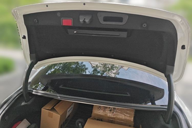 Used Mercedes-Benz C-Class 2015 Facelift C 200 L Trunk