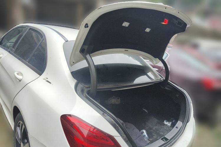 Used Mercedes-Benz C-Class 2015 C 200 Sport Edition Trunk