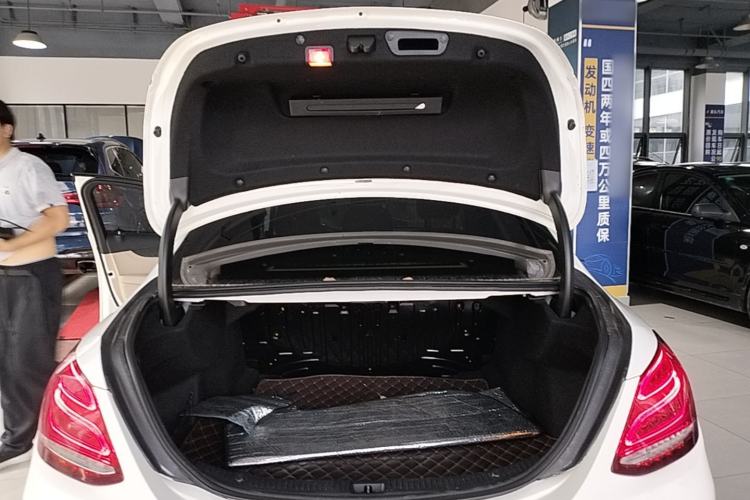 Used Mercedes-Benz C-Class 2015 Restyled C 180 L Sport Edition Trunk