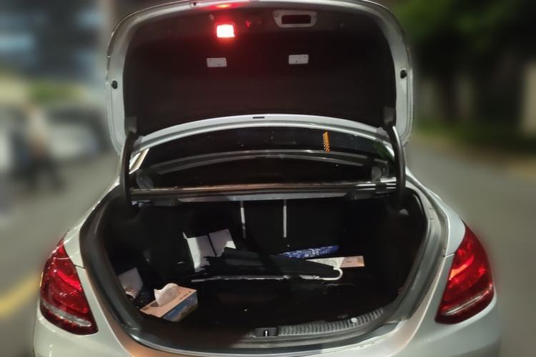 Used Mercedes-Benz C-Class 2015 C 200 L Trunk