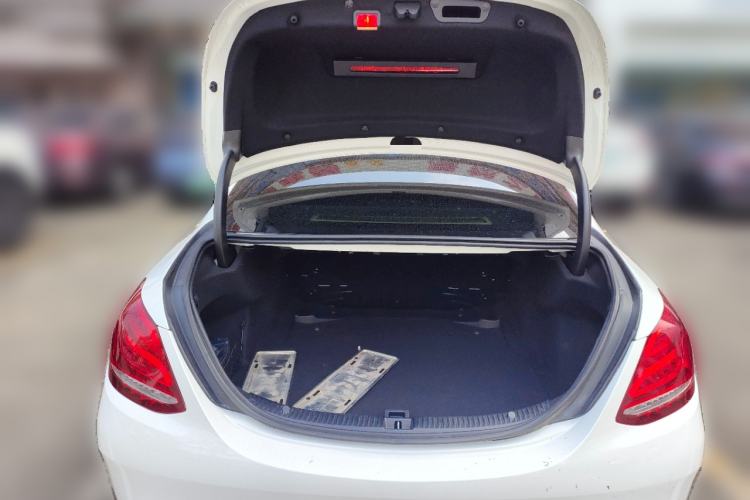 Used Mercedes-Benz C-Class 2015 Revised C 200 L Sport Edition Trunk