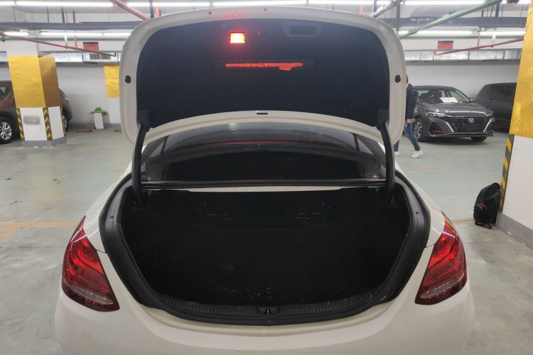 Used Mercedes-Benz C-Class 2015 C 200 L 4MATIC Sport Edition Trunk