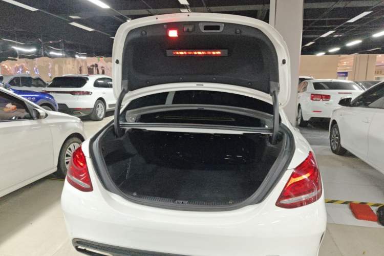 Used Mercedes-Benz C-Class 2015 C 200 L 4MATIC Sport Edition Trunk
