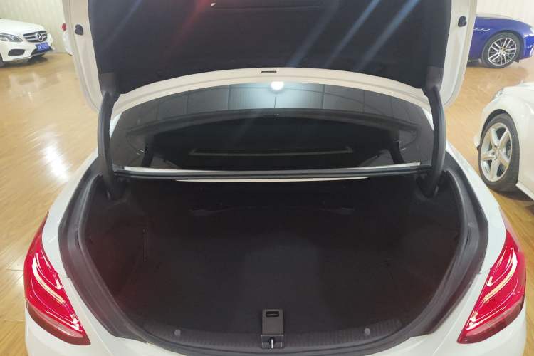 Used Mercedes-Benz C-Class 2015 Restyled C 180 L Sport Edition Trunk