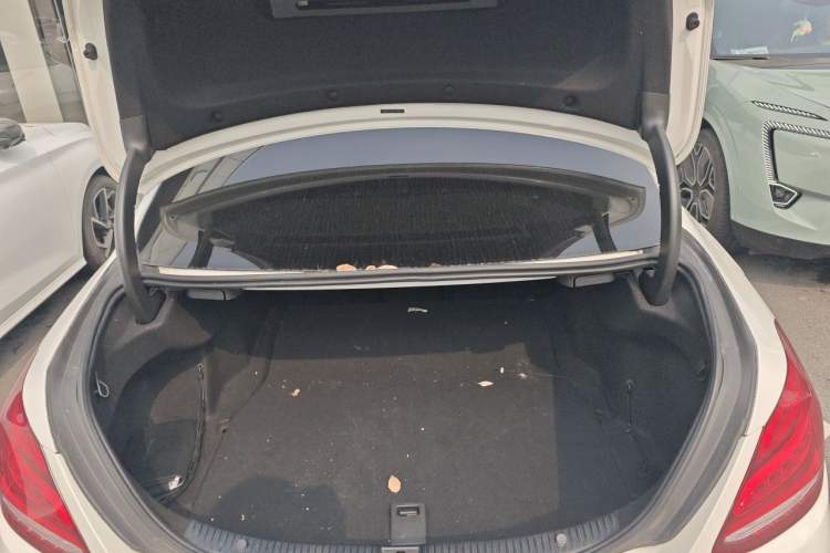 Used Mercedes-Benz C-Class 2015 Revised C 200 L Sport Edition Trunk