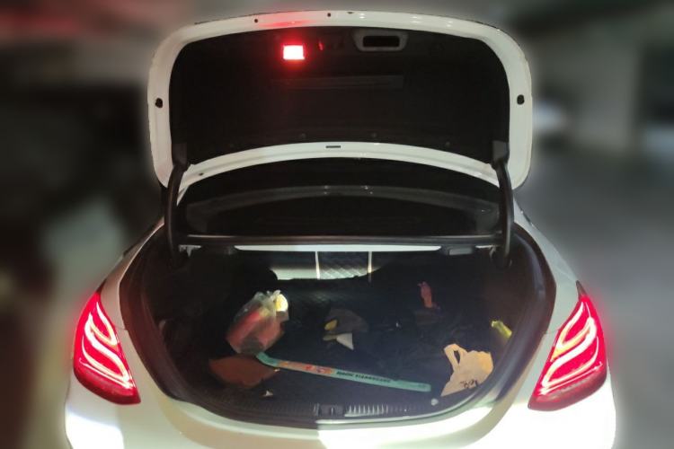 Used Mercedes-Benz C-Class 2015 C 200 L Sport Edition Trunk