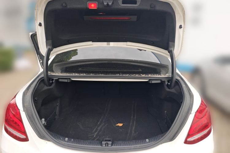 Used Mercedes-Benz C-Class 2015 C 200 L Trunk