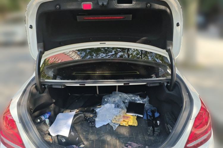 Used Mercedes-Benz C-Class 2015 C 200 L Sport Edition Trunk