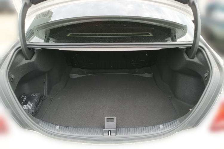 Used Mercedes-Benz C-Class 2015 C 200 L 4MATIC Sport Edition Trunk