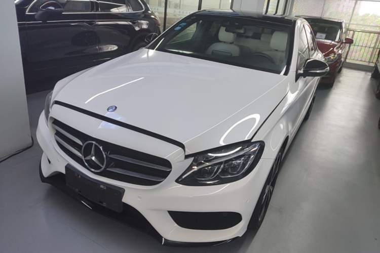Used Mercedes-Benz C-Class 2015 C 200 Sport Edition 4MATIC Guazi used car, China used car export, Used car for sale, Used cars, Cheapest cars for sale