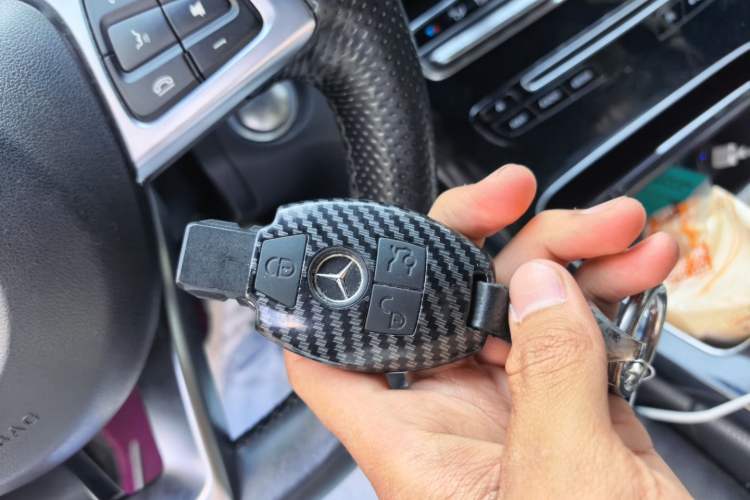 Used Mercedes-Benz C-Class 2015 C 200 Sport Edition Vehicle Key