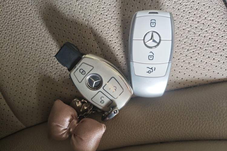 Used Mercedes-Benz C-Class 2015 Restyled C 180 L Sport Edition Vehicle Key