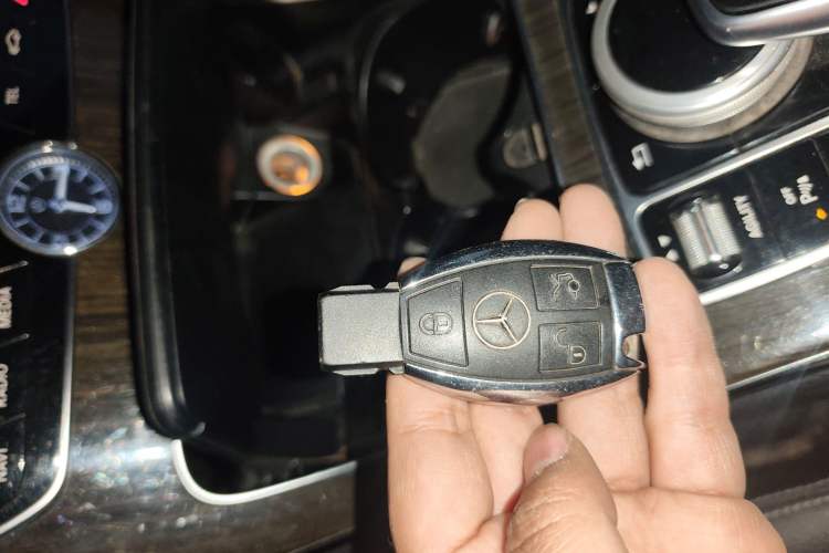 Used Mercedes-Benz C-Class 2015 C 180 L Vehicle Key