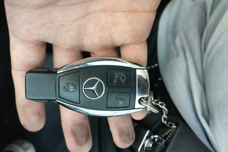 Used Mercedes-Benz C-Class 2015 Revised C 200 L Sport Edition Vehicle Key