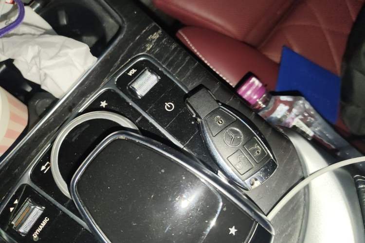Used Mercedes-Benz C-Class 2015 Revised C 200 L Sport Edition Vehicle Key