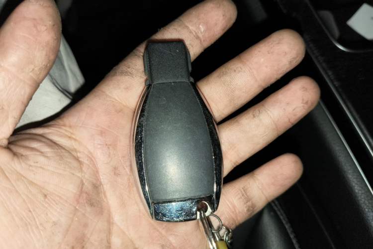 Used Mercedes-Benz C-Class 2015 C 200 L 4MATIC Sport Edition Vehicle Key
