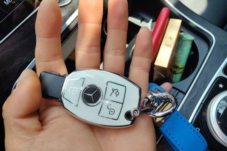 Used Mercedes-Benz C-Class 2015 C 200 L 4MATIC Sport Edition Vehicle Key