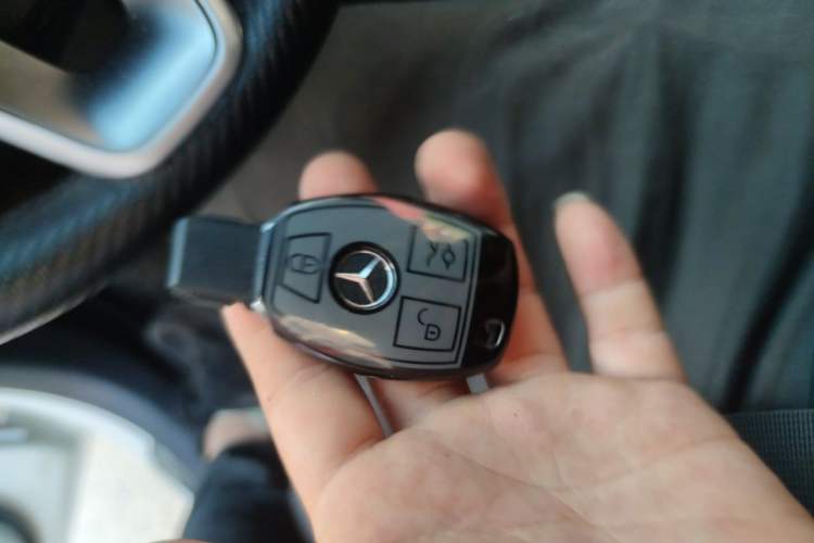Used Mercedes-Benz C-Class 2015 C 180 L Vehicle Key