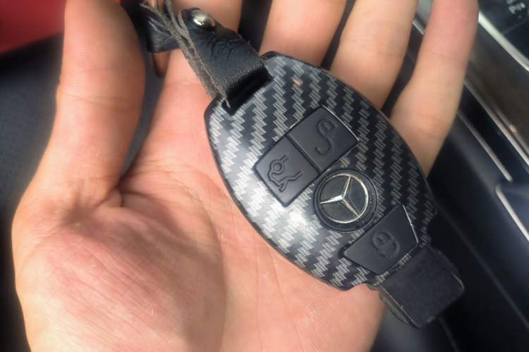 Used Mercedes-Benz C-Class 2015 C 200 L Vehicle Key