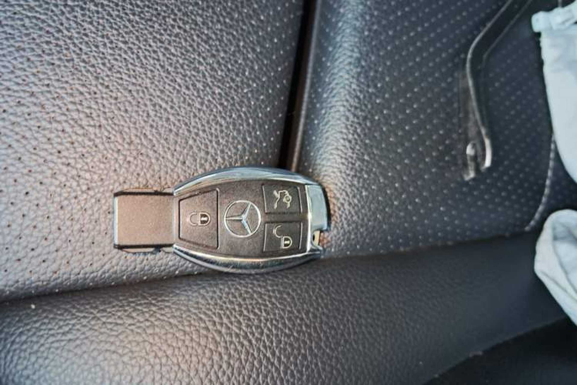 Used Mercedes-Benz C-Class 2015 C 180 L Sport Edition Vehicle Key