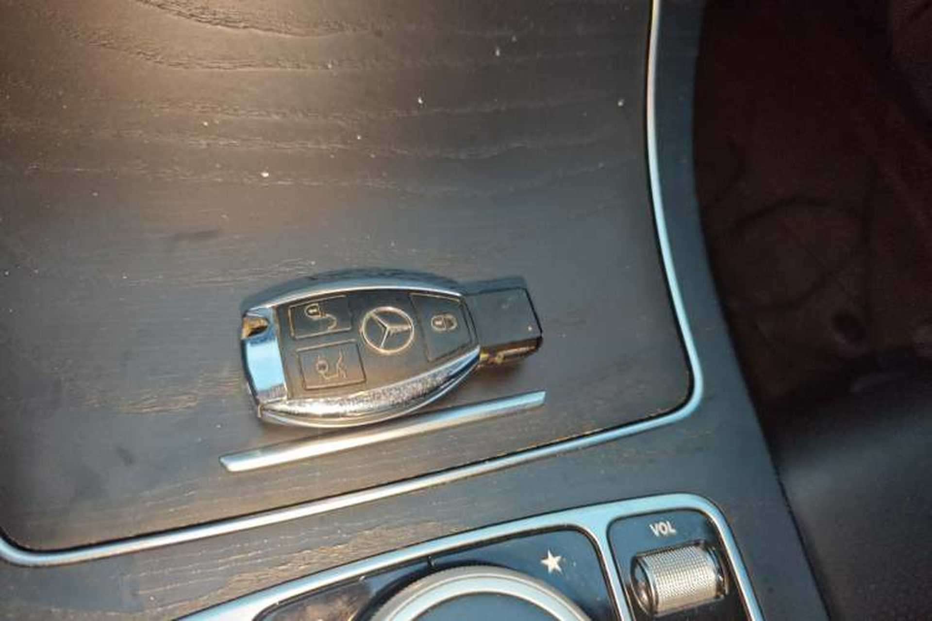 Used Mercedes-Benz C-Class 2015 C 200 L Sport Edition Vehicle Key