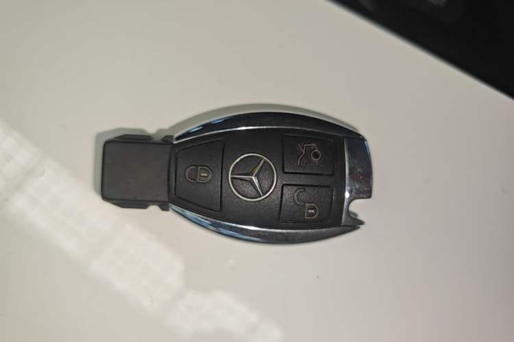 Used Mercedes-Benz C-Class 2015 C 200 L 4MATIC Sport Edition Vehicle Key