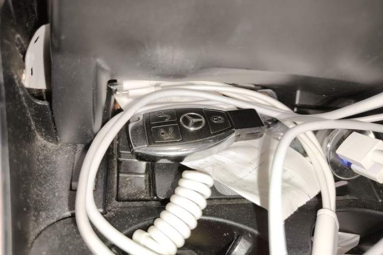 Used Mercedes-Benz C-Class 2015 C 180 L Vehicle Key