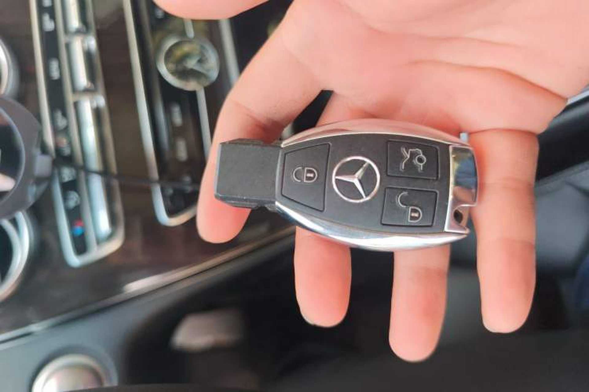Used Mercedes-Benz C-Class 2015 Facelift C 200 L Vehicle Key
