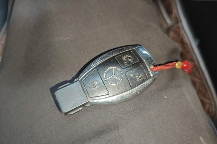 Used Mercedes-Benz C-Class 2015 C 200 Sport Edition 4MATIC Vehicle Key