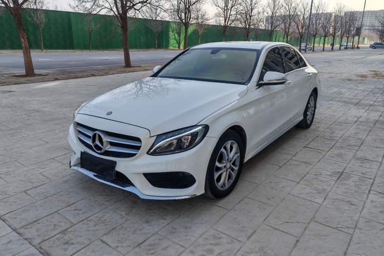 Used Mercedes-Benz C-Class 2015 Restyled C 180 L Sport Edition Guazi used car, China used car export, Used car for sale, Used  cars, Cheapest cars for sale