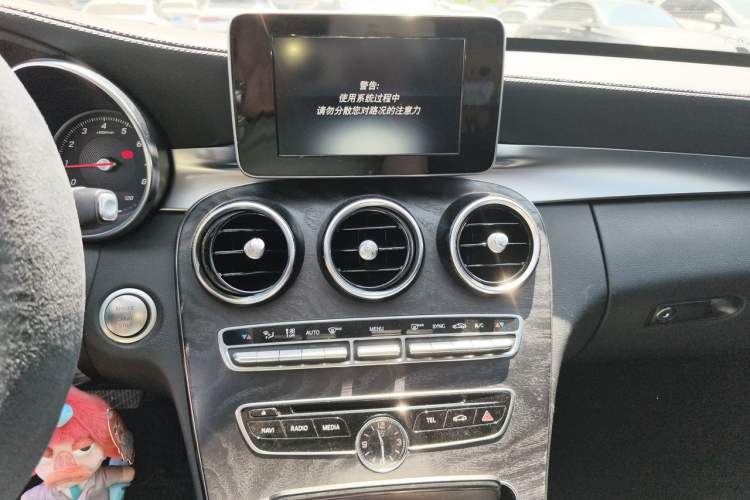 Used Mercedes-Benz C-Class 2015 Restyled C 180 L Sport Edition Audio And AC Panel