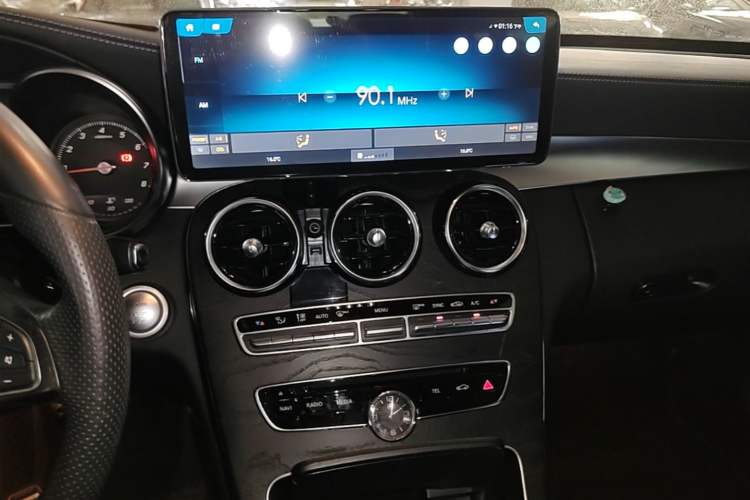 Used Mercedes-Benz C-Class 2016 C 200 L 4MATIC Sport Edition Audio And AC Panel