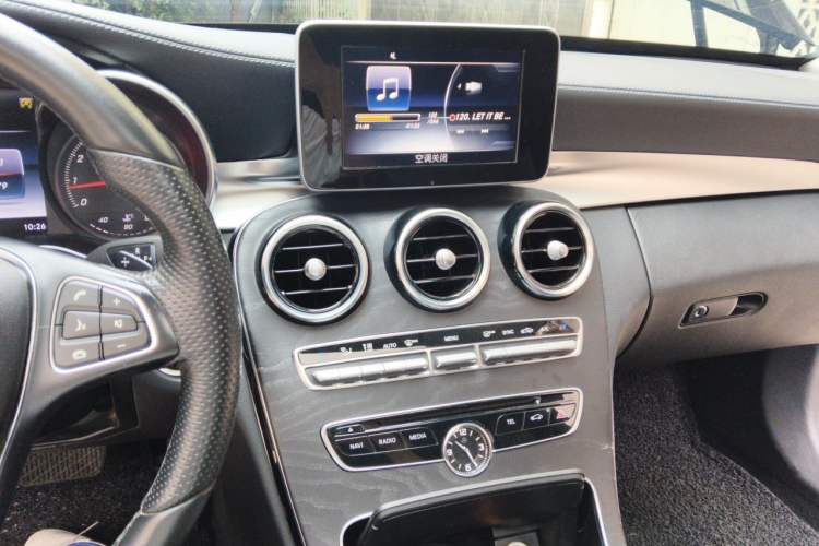 Used Mercedes-Benz C-Class 2016 C 180 L Sport Edition Audio And AC Panel