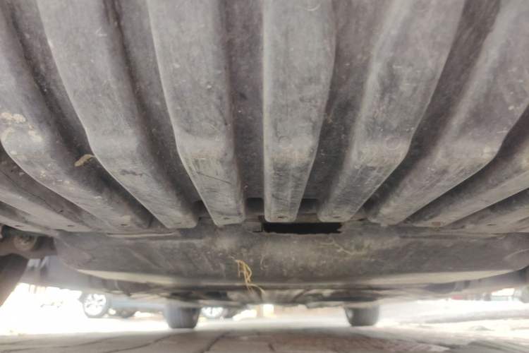 Used Mercedes-Benz C-Class 2016 C 200 L Chassis Front