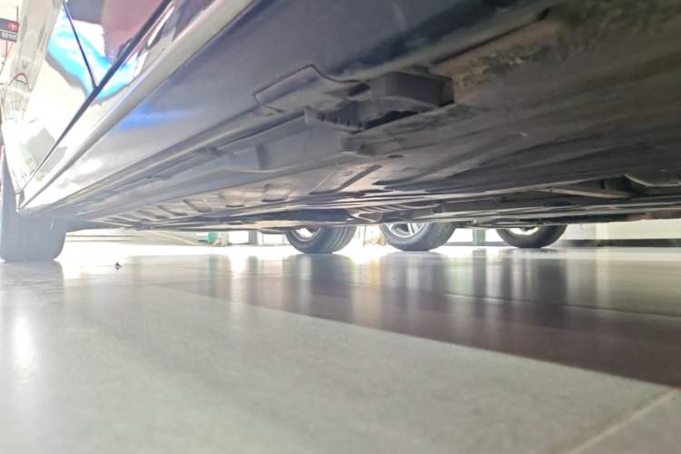 Used Mercedes-Benz C-Class 2016 C 200 L Sport Edition Chassis Rear Left