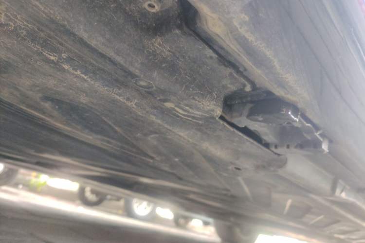 Used Mercedes-Benz C-Class 2016 C 200 L Chassis Rear Right